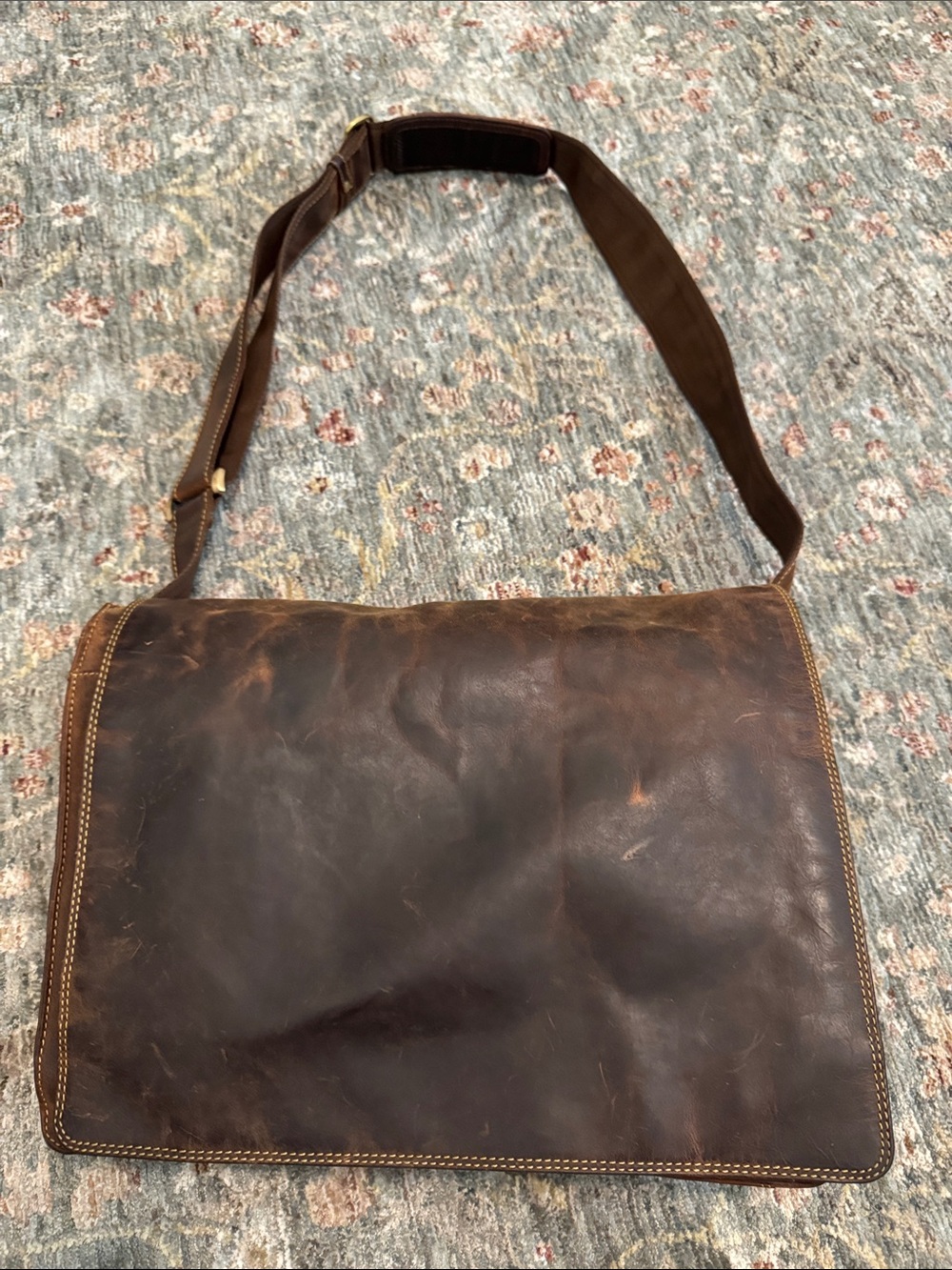 Vintage-Style Brown Leather Messenger Bag for Men